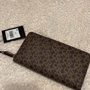 DKNY clutch wallet